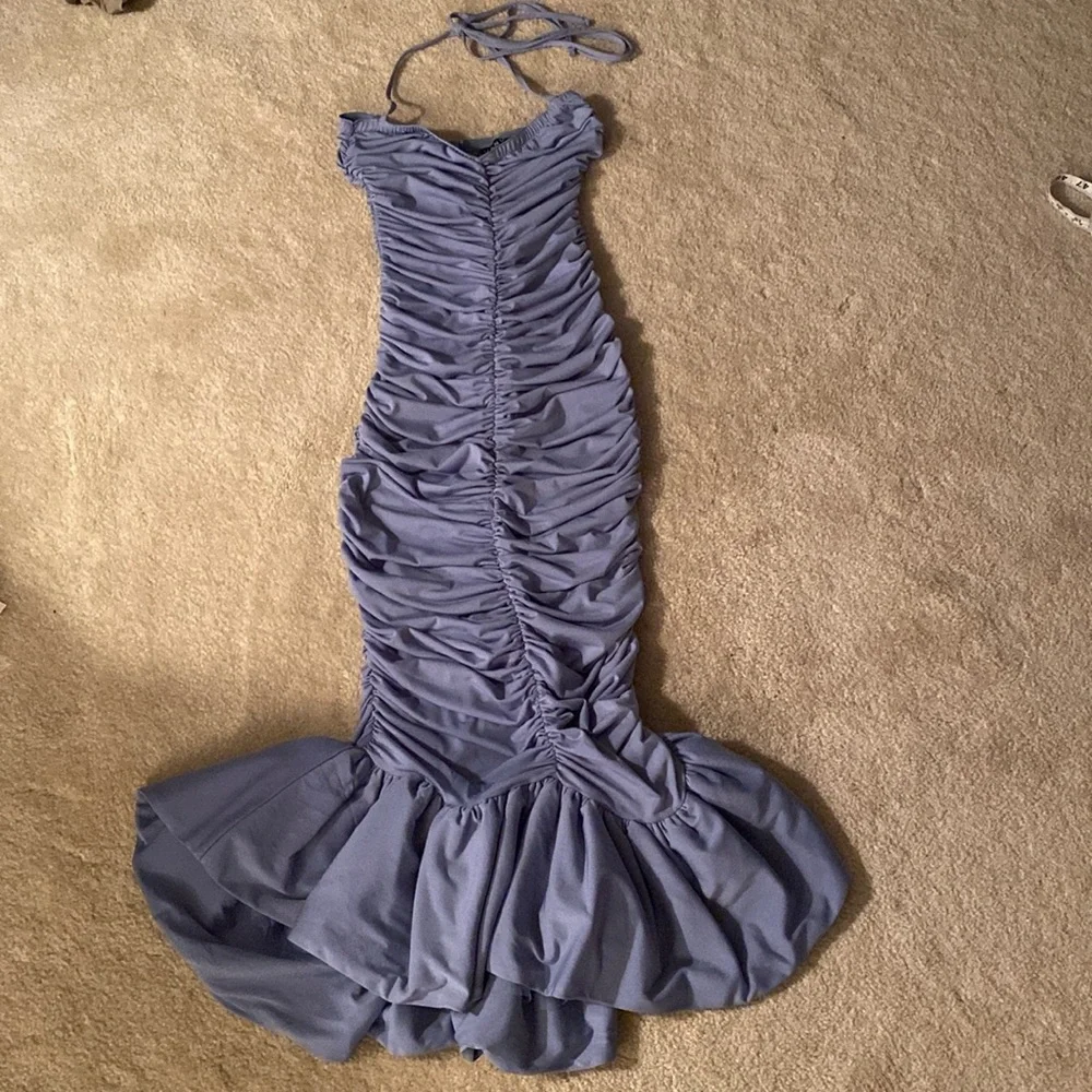 Venus dress EXTREMELY sexy and form fitting - Picture 2 of 9